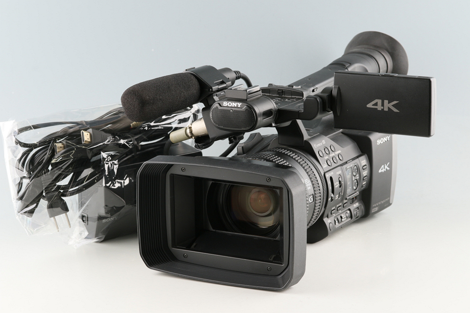 Sony FDR-AX1 Handycam Digital 4K Video Camera Recorder Sony FDR-AX1 Handycam Digital 4K Video Camera Recorder